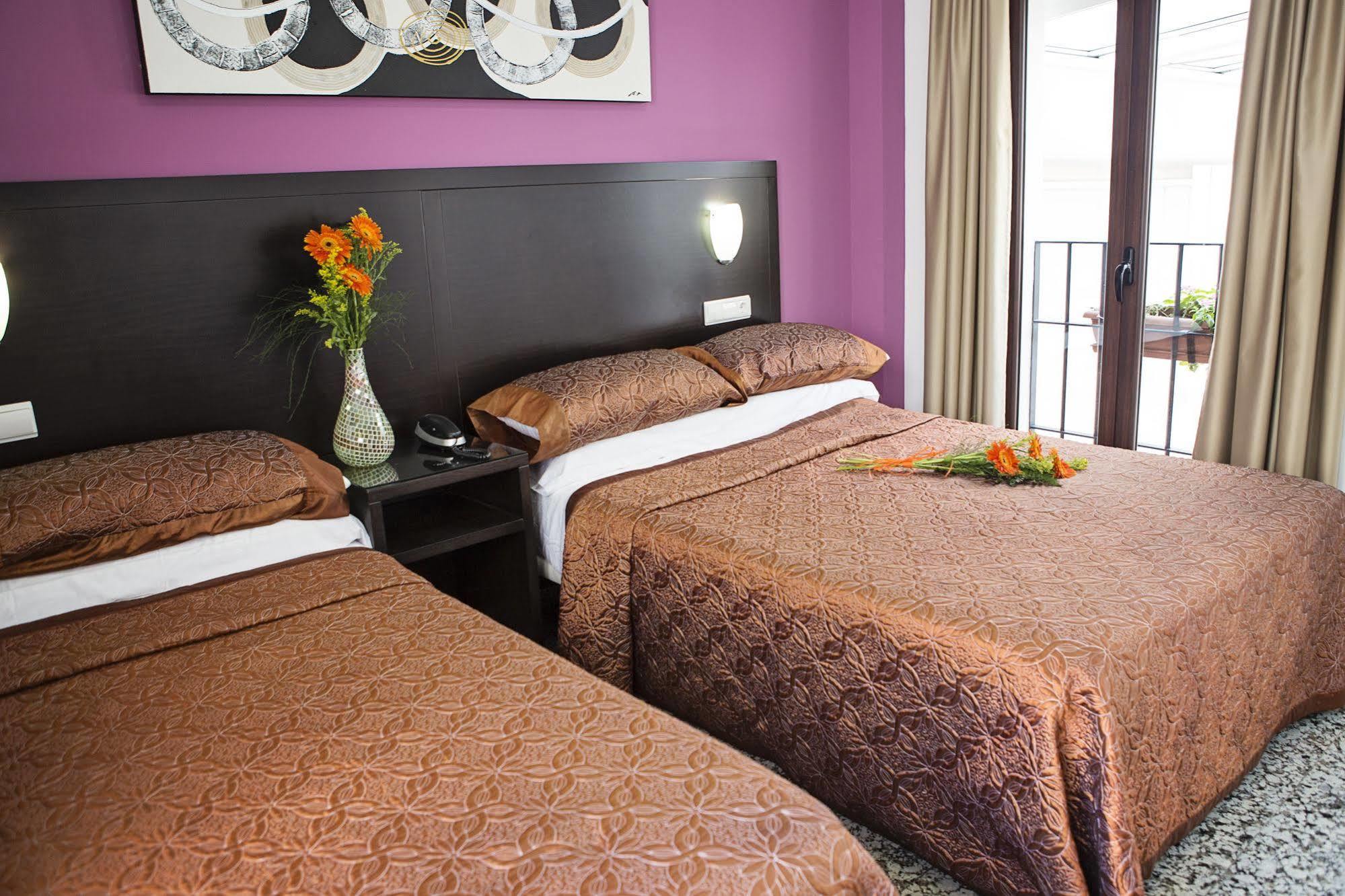 Hotel De Los Faroles Kordoba Zewnętrze zdjęcie