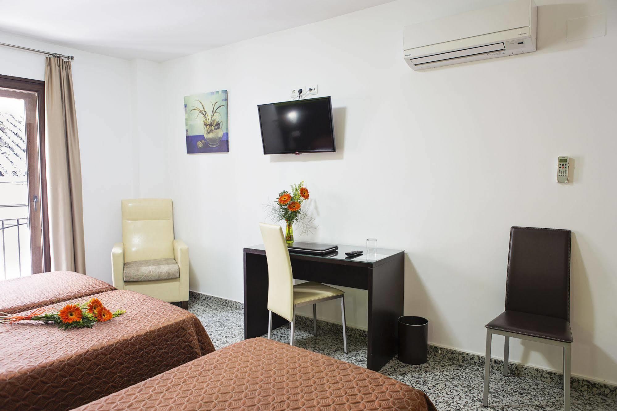 Hotel De Los Faroles Kordoba Zewnętrze zdjęcie
