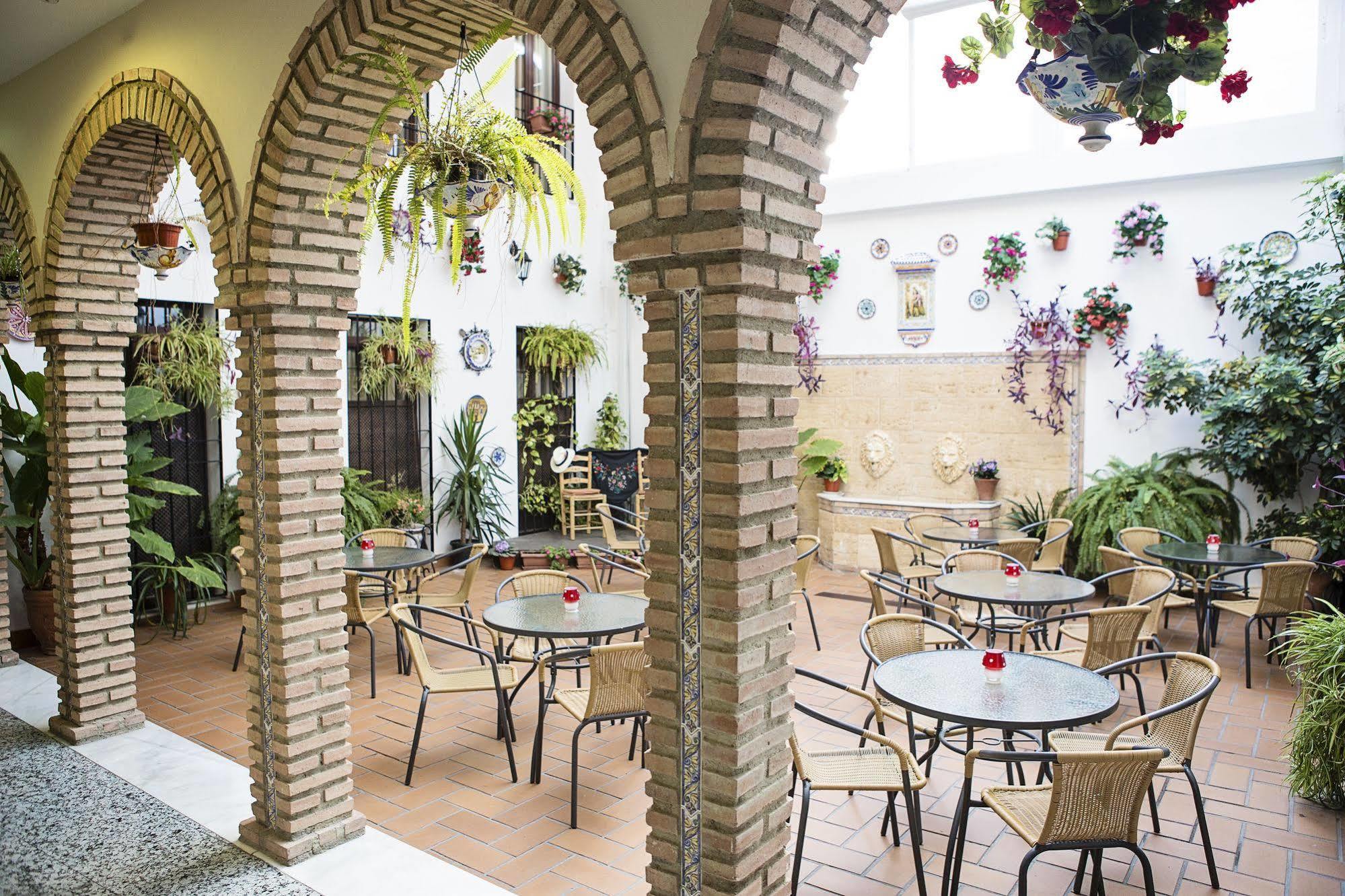 Hotel De Los Faroles Kordoba Zewnętrze zdjęcie