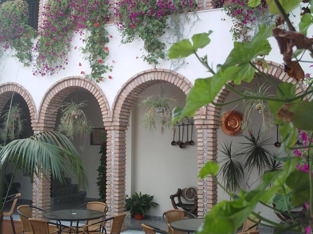 Hotel De Los Faroles Kordoba Zewnętrze zdjęcie