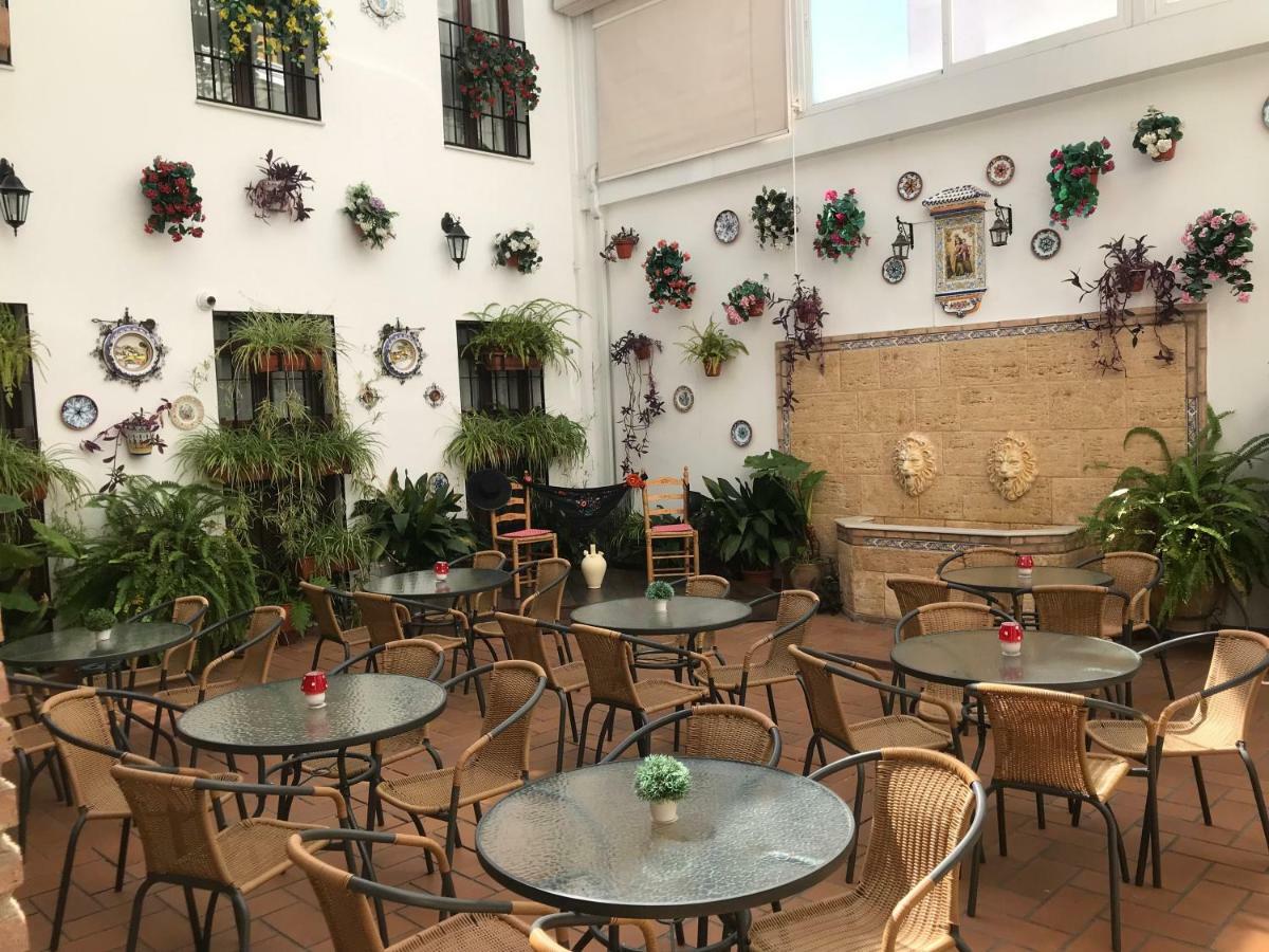 Hotel De Los Faroles Kordoba Zewnętrze zdjęcie