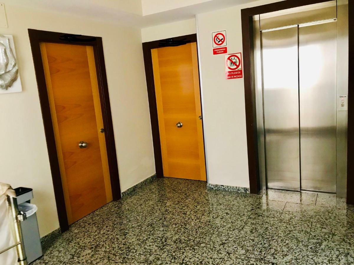 Hotel De Los Faroles Kordoba Zewnętrze zdjęcie